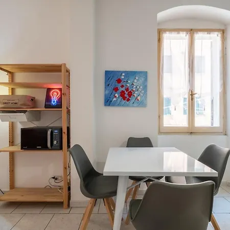 Tutto A 2 Passi - Nel Pieno Centro Apartmán *
